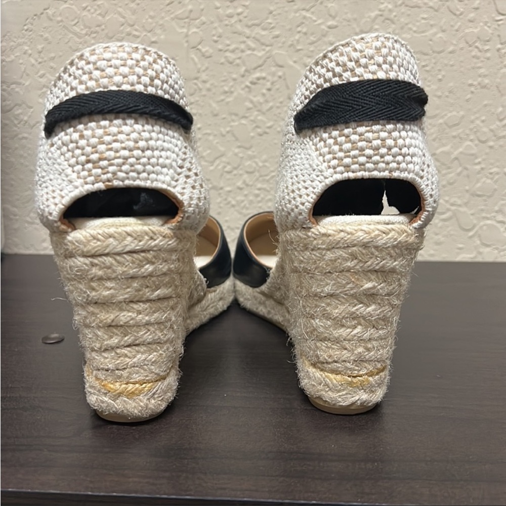 NWT- Classic Leather Wedge Raffia Espadrille - Picture 4 of 6